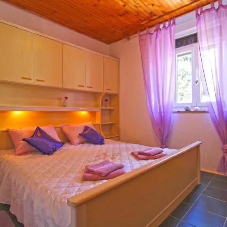 Apartment Fuer 4 Personen Ca 62 Qm In Pula, Istrien Istrische Riviera Pula