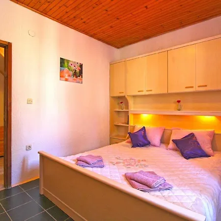 Appartamento Fuer 4 Personen Ca 62 Qm In Pula, Istrien Istrische Riviera Pola